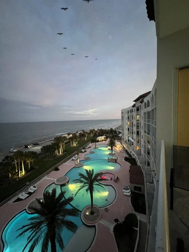3 Bedrooms Standard room with balcony