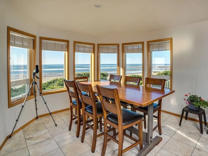 Surfside Getaway 3 Bedroom Home