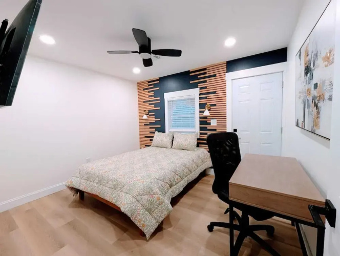 10 Burnett Home