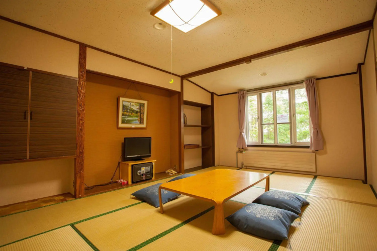 Hotel Mutsumi