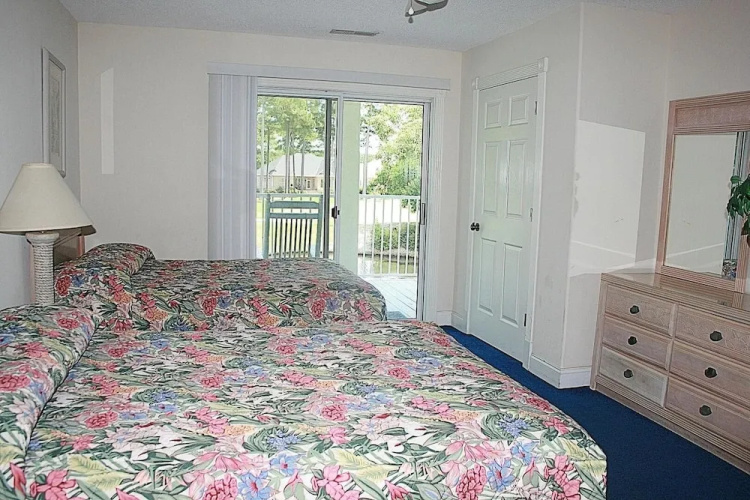 805 2 Bedroom Villa by RedAwning