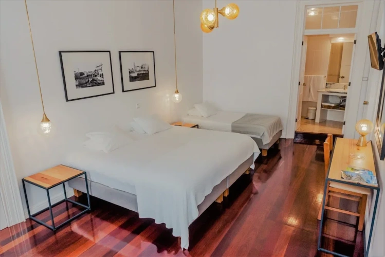 Standard Triple room with balcony
