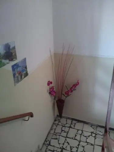 To Giouli