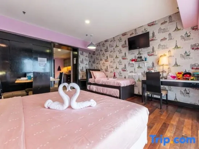 2 Bedrooms Suite