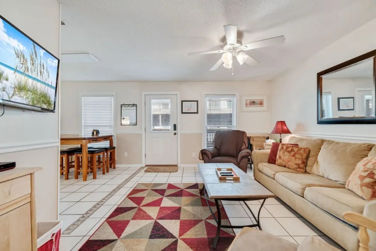 The Beach Front 601- Affordable Beachfront 2 Bedrooms 1 5 Baths Sleeps 6 - Gulf Shores, AL