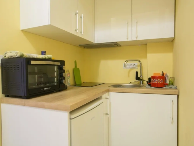 1 Bedroom Apartment