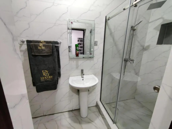 D&G Luxury Apartments Apt 2
