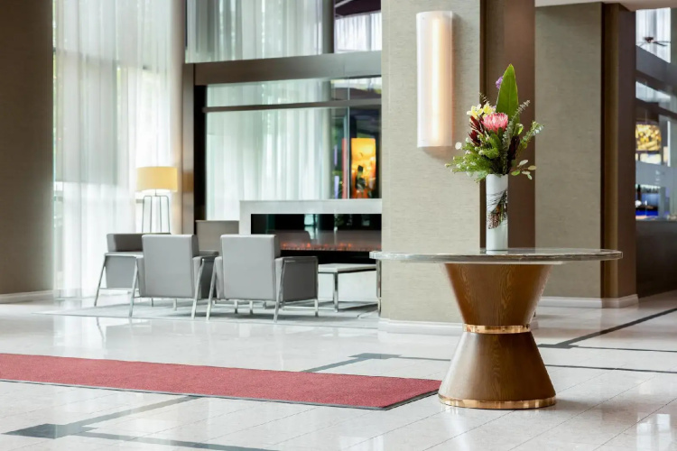 Executive Plaza Hotel Metro Vancouver