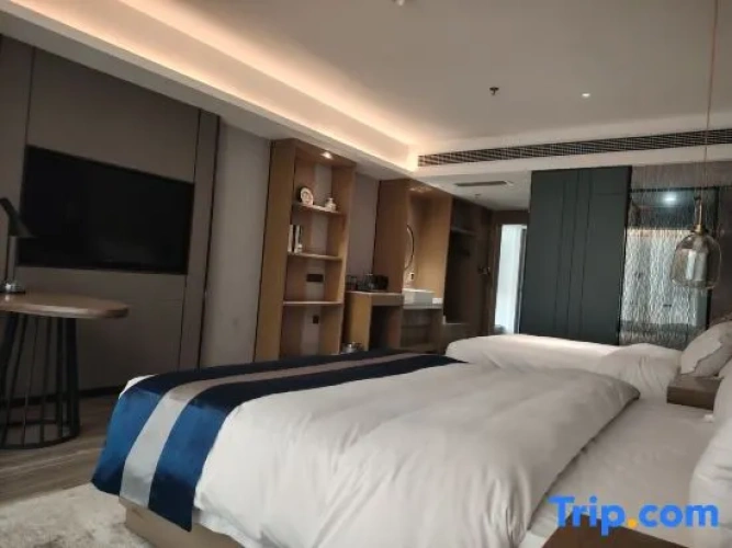 Standard Twin Family room