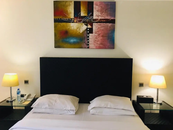 T E L E By Summerset Continental Hotel Maitama