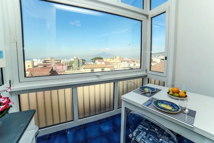 2 Bedrooms Family Apartment with sea view