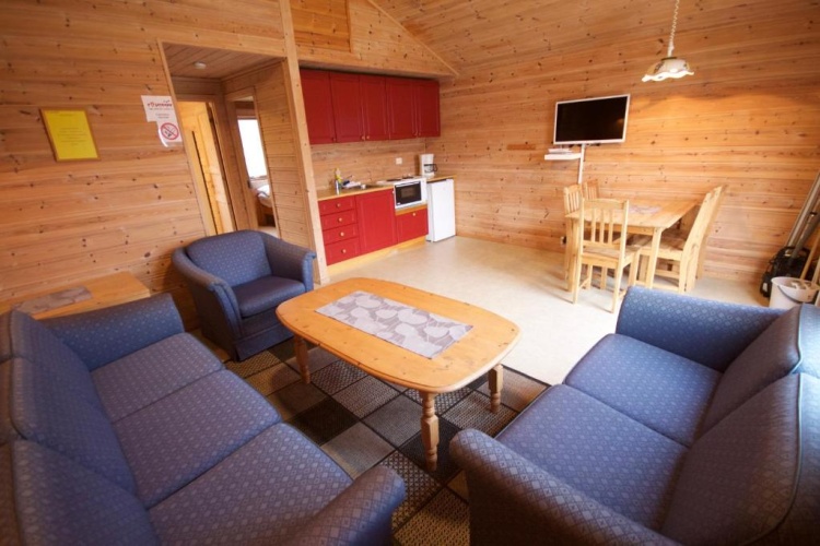 2 Bedrooms Cottage