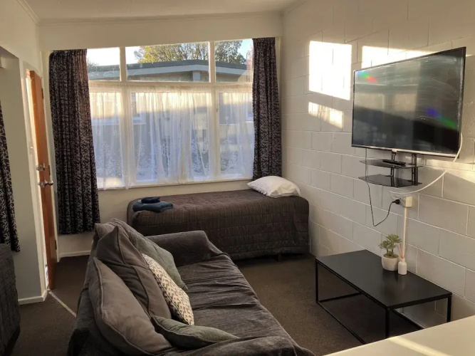 Trentham Motel