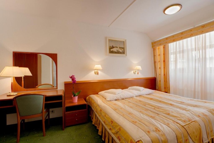 Double Apartment