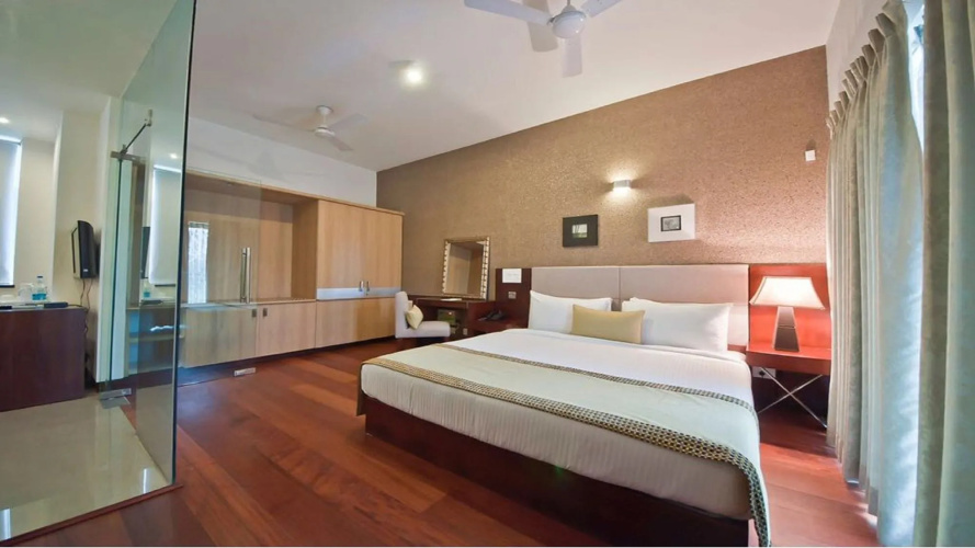 Stately Suites Golf Course Road