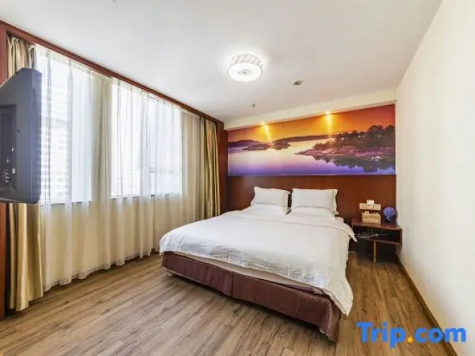 1 Bedroom Business Double Suite