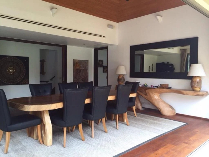 Layan Hill Pool Villa by BYG
