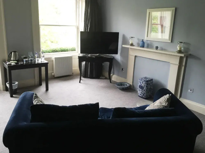15 Glasgow