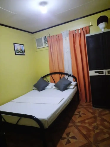 2 Bedrooms Standard Family room