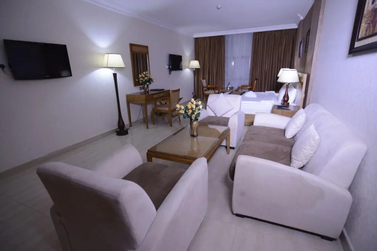 City Center Hotel