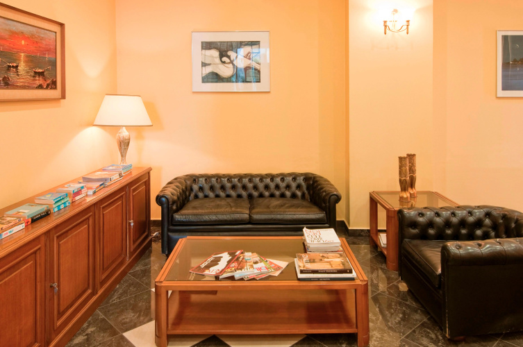 Alexandra Hotel
