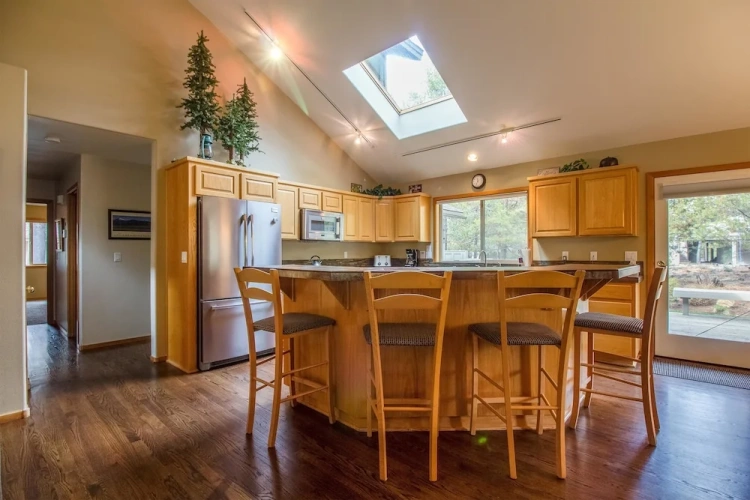4 Bedrooms Family Apartment