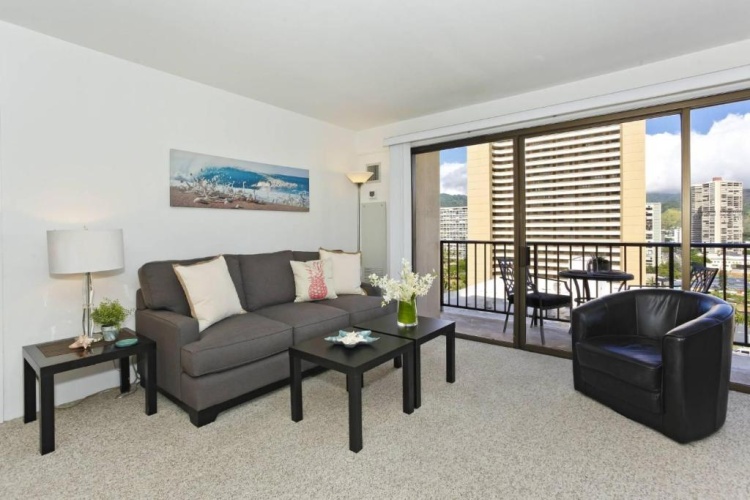 1 Bedroom Apartment
