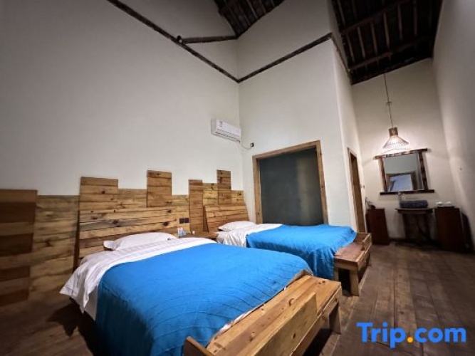 2 Bedrooms Suite