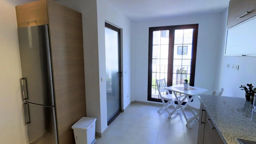 27807 - Beautiful penthouse near beach