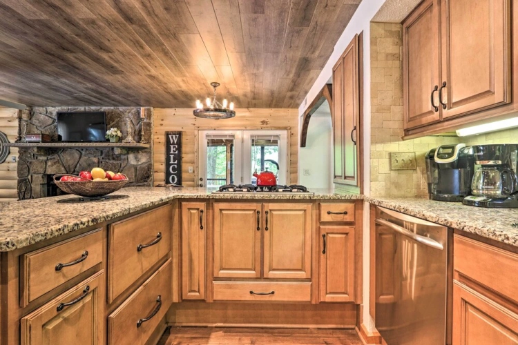 3 Bedrooms Cottage