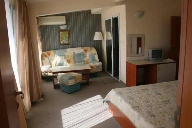 Mirana Family Hotel