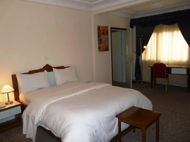 Azam Hotel