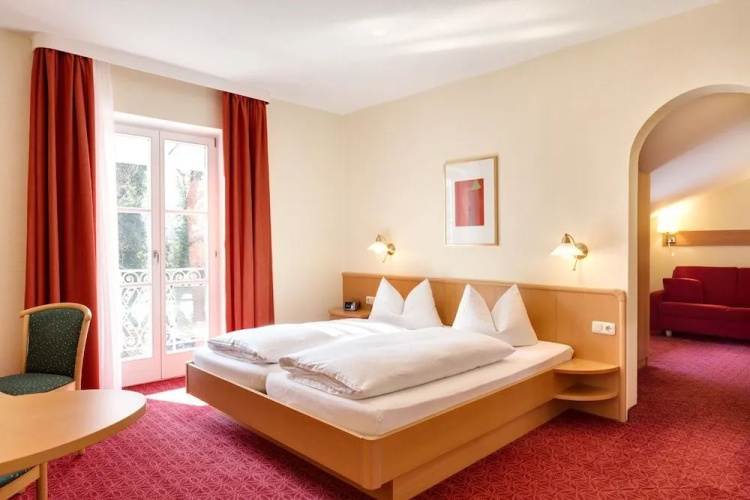 Hotel Bergfried Schoenblick