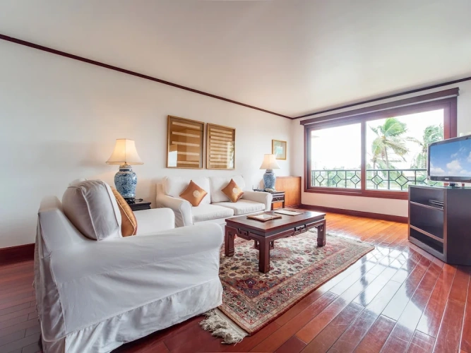 1 Bedroom Suite with balcony