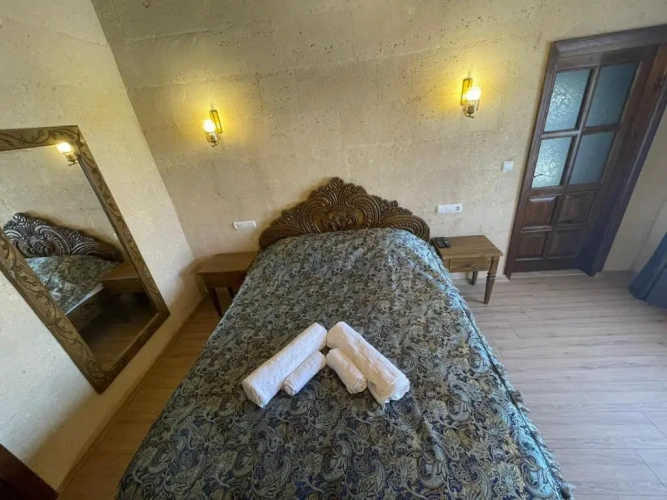 1 Bedroom Deluxe Double room with view