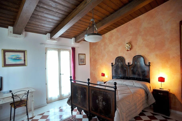 Villa Scuderi