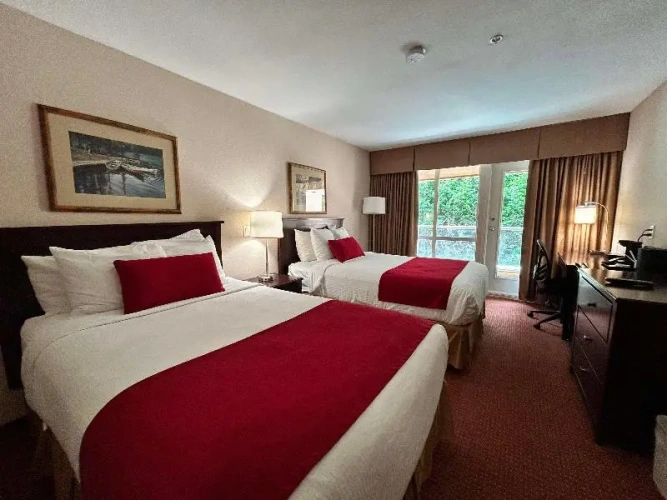 Standard Quadruple room with balcony