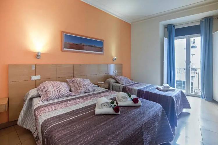 Hostel inter Puerto del sol
