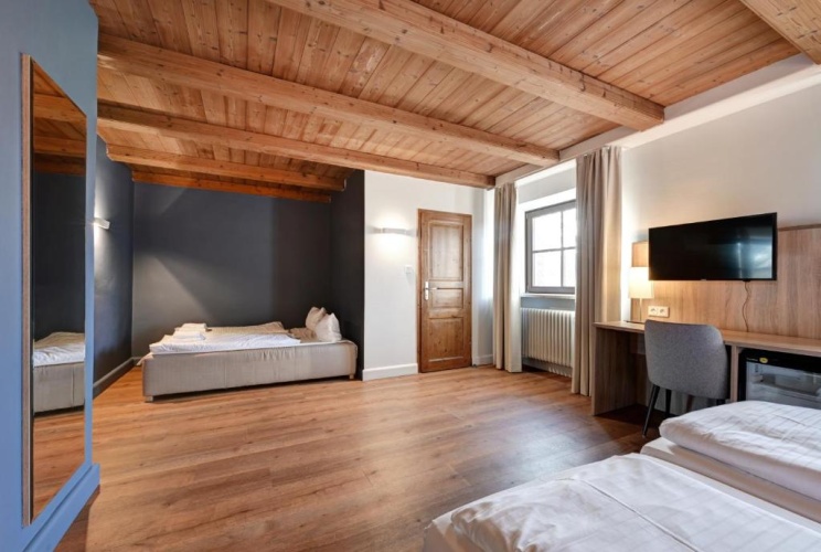 Standard Quadruple room