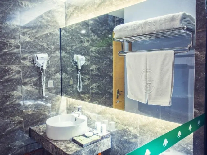 Deluxe Family Suite