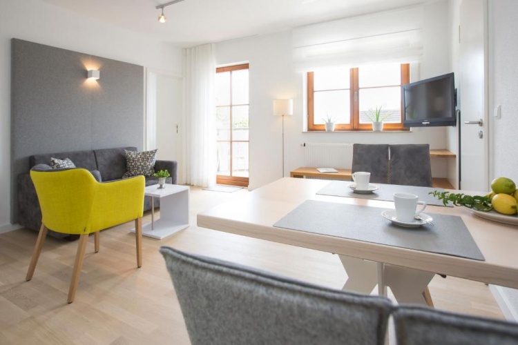 1 Bedroom Apartment