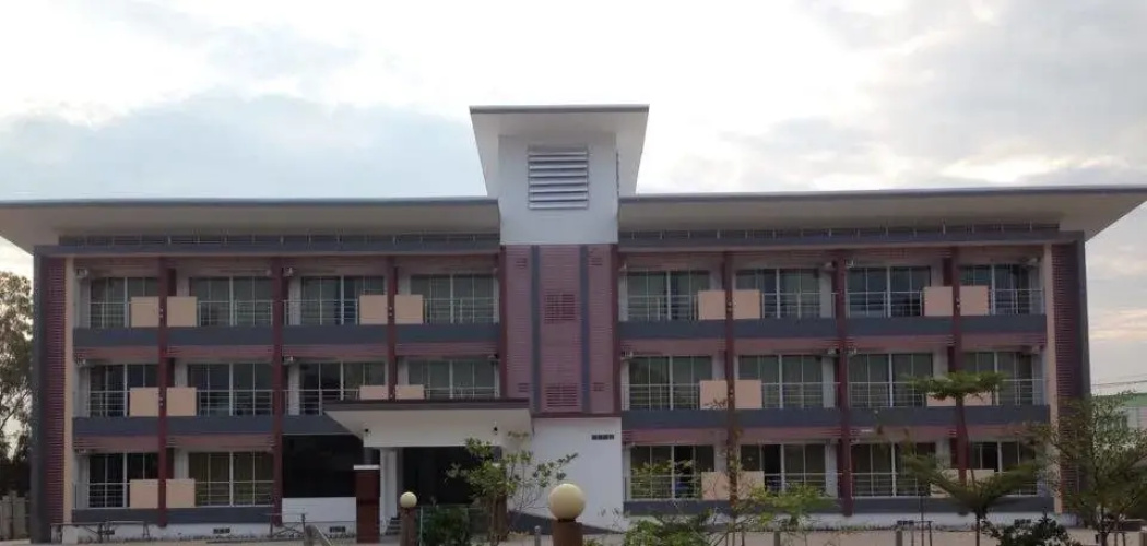 PhunsukGrand Hotel
