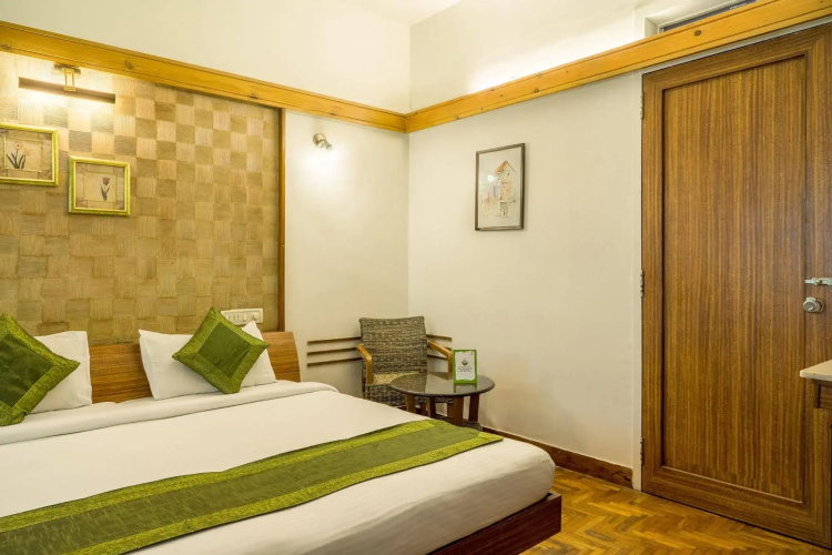 Treebo Sahara Shivaji Nagar