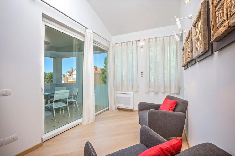 Apartments Berli 5