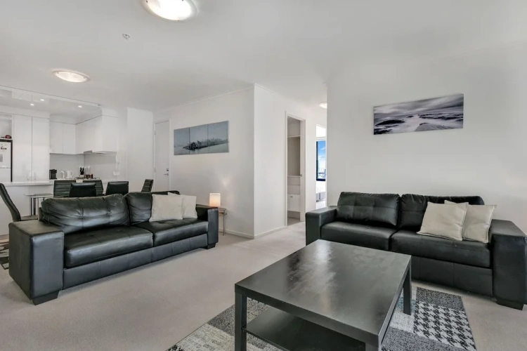3 Bedrooms Apartment with balcony