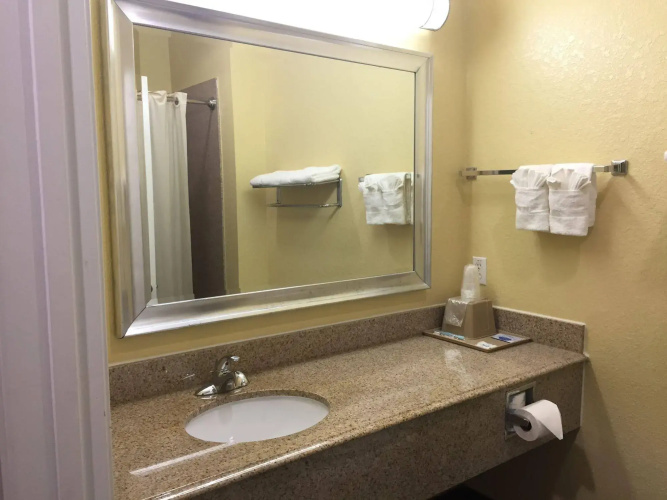 Highlands Suites