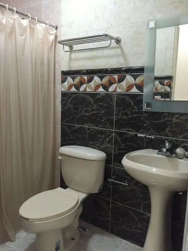 Adamaris Condo Condesa