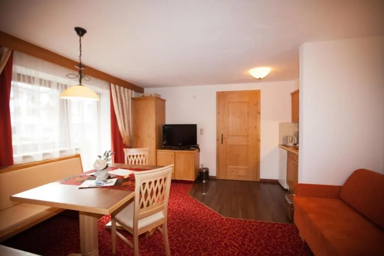 Suite with balcony