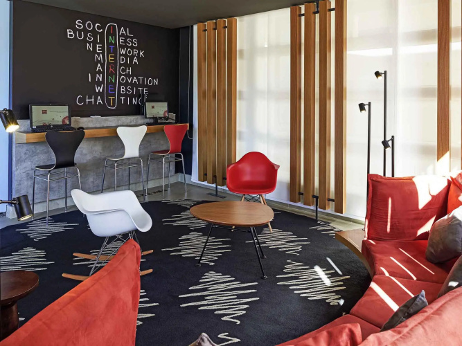 Ibis Goiania
