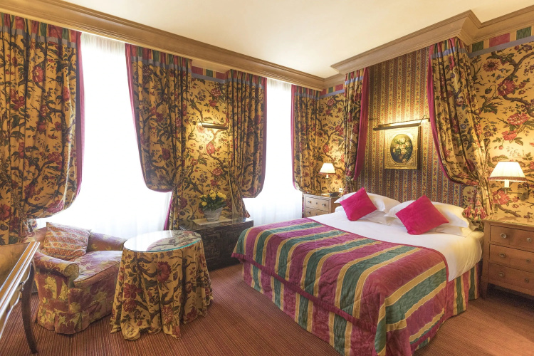 Hotel Chambiges Elysées
